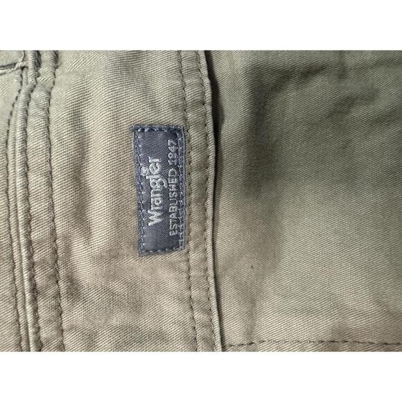 Wrangler Relaxed Fit Men's Cargo Shorts Khaki Size 30x10 - Picture 5 of 6